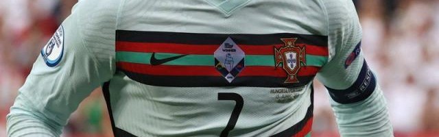 开云集团-梅开二度 破多项纪录 当选比赛最佳 C罗谢队友