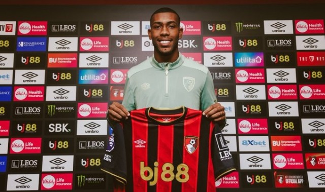 先给豪门定好价？罗马诺：伯恩茅斯新援拉扬的解约金为1亿欧元